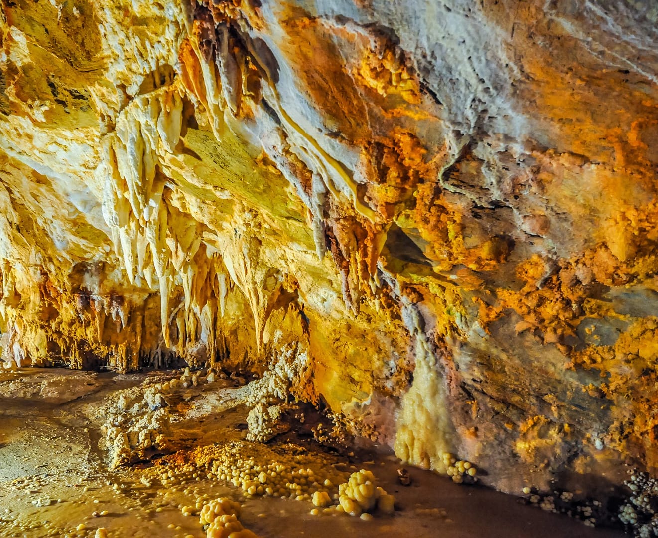 grotte-toirano-hd