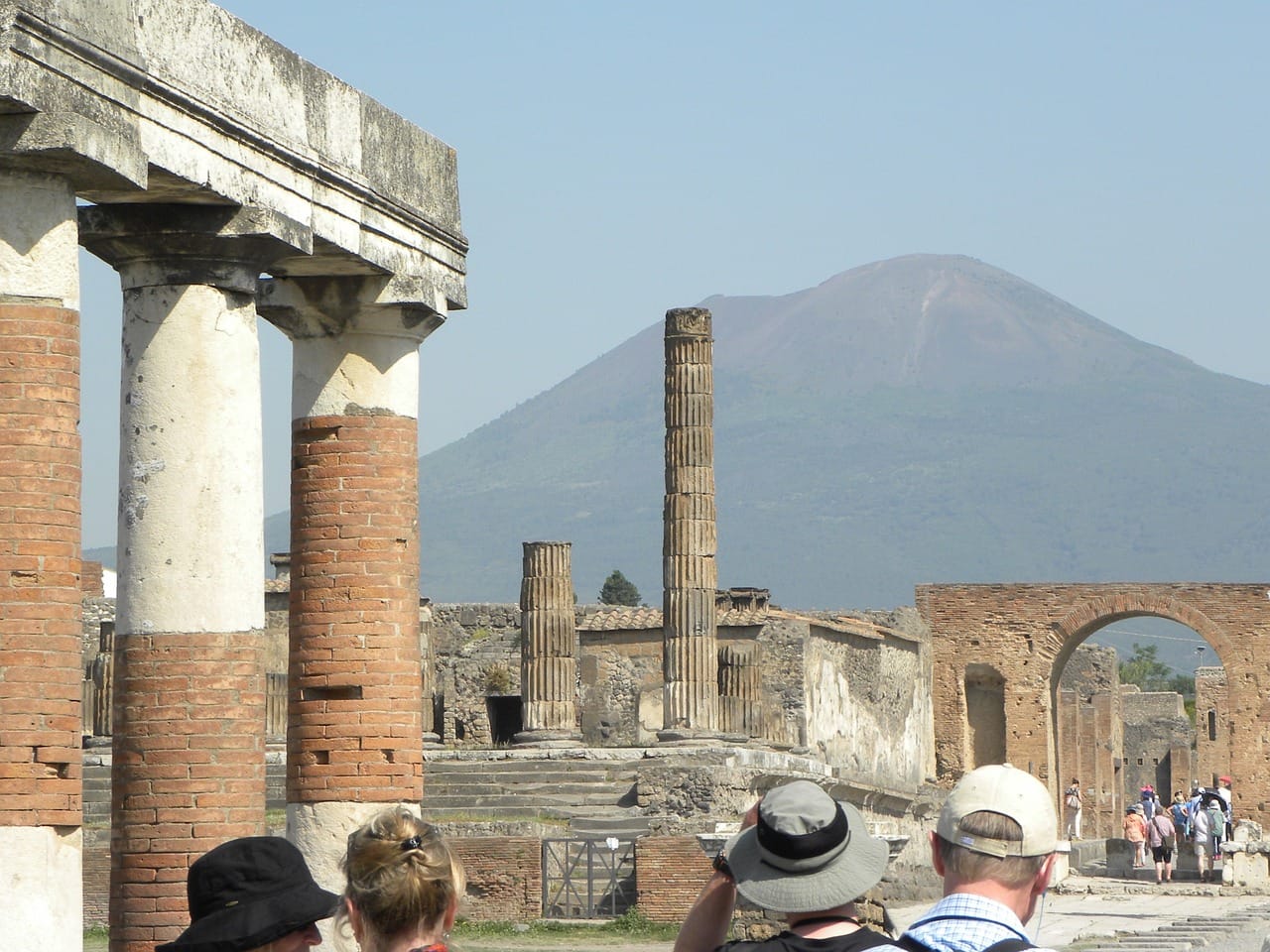 pompeii-2823908_1280